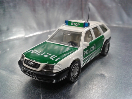 Siku - Audi A6 Avant 2.8 Policia De 1998
