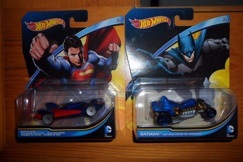 Set 2 Autos Hot Wheels Colección Dc Batman Vs Superman Comic