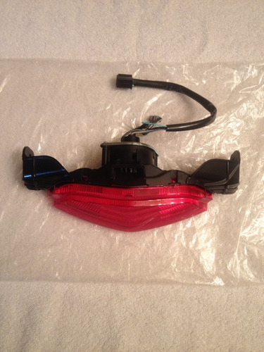 Imagen 5 de 10 de Stop Trasero Vstrom 650 Abs