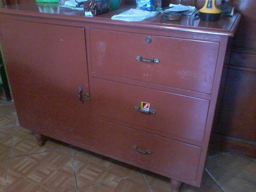 Comoda De Cedro. Remato 200