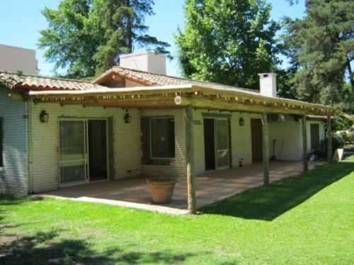 Colocacion De Cercos Pergolas De Cañas De Bambú X M2