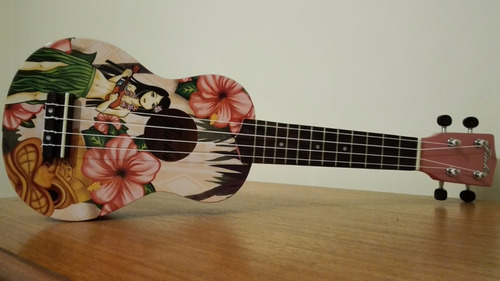 Ukelele Finks Soprano Diseño Bailarina+funda