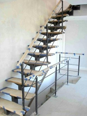 Escaleras  Hierro C/ Madera + Barandas Hierro