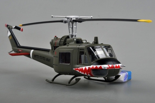 Helicoptero Uh-1b   Huey  De 26 Cm Largo Escala  1:48