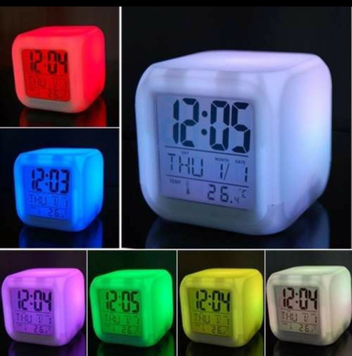 Reloj Despertador, Cambia De Color