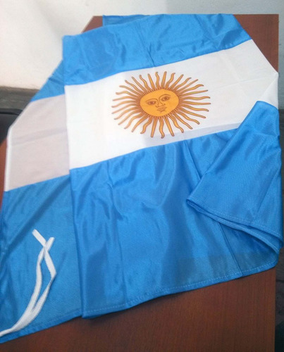 Imagen 2 de 10 de Bandera Argentina 90 X 150cm Con Sol Oferta!!!