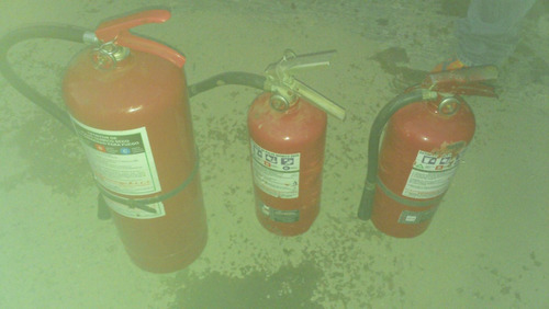 Vendo Extintores Usados De Polvo Quimico Seco En Buen Estado