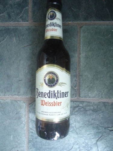 Botella Original Cerveza Benediktiner Weissbier Vacía Porrón