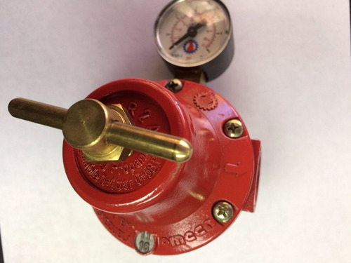 Regulador Para Gas R3a-m Con Manómetro Rosca De 1/2 Congrif