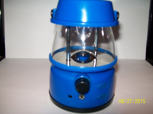 Radio Fm - Linterna A Led- Con Salida Para Auricular