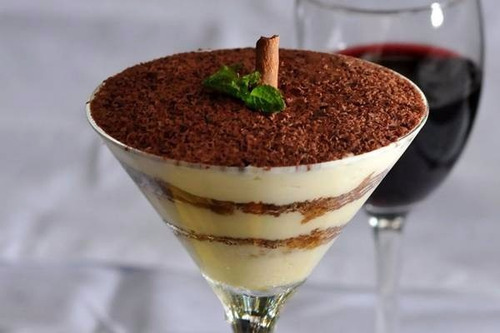 Imagen 4 de 5 de Licor Mozart Chocolate Cream 700ml Premium Liqueur