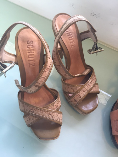 Kit 4 Sandalias (schutz ,sl E Arezzo )34 Só Schutz 35