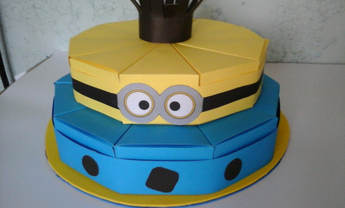 Torta De Cajitas De Minions Para Golosinas 20 Porciones