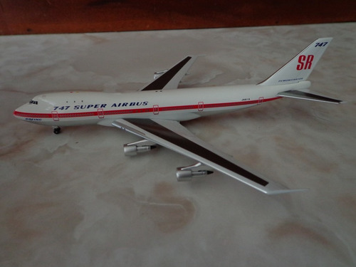 Avion Boeing 747-100sr Boeing Company Esc 1:400 Gemini Jets