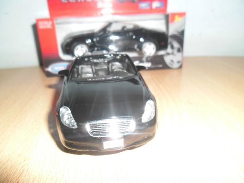 Perudiecast Welly Lexus Cs430 Escala 1.36 - 1.39