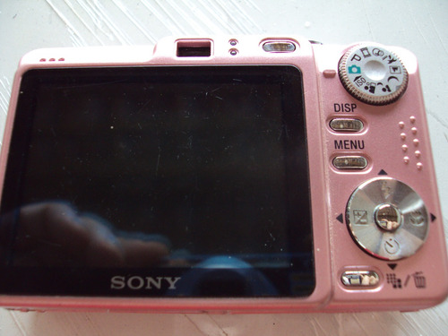 Camera Digital Sony Rosa Com Defeito Para Retirar Pecas