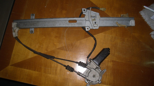 Vendo Regulador De Ventana Delantero Izquierdo De Kia Pride