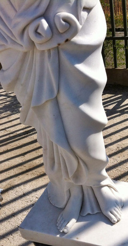 Escultura En Mármol - Mujer Del Cántaro