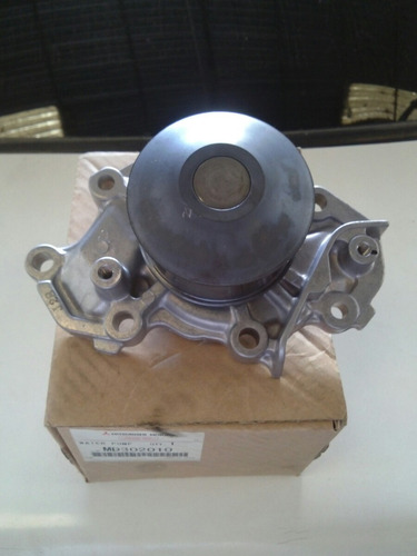 Bomba De Agua Para Mitsubishi Galant