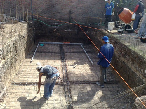 Imagen 5 de 10 de Construccion De Piscinas Hormigon. Reparacion De Rajaduras