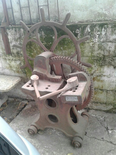 Imagen 4 de 4 de Recalcadora Y Enllantadora