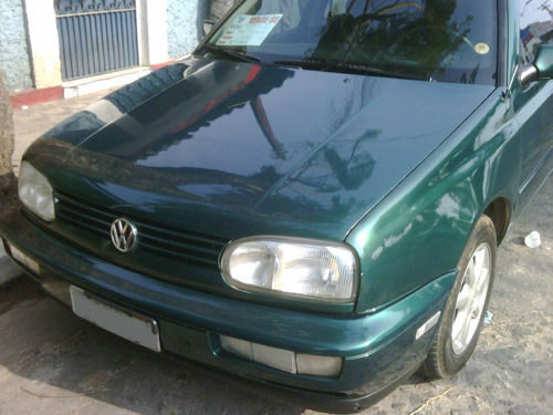 Golf 2.0_mi_1997_glx_4 Portas_vw_gasolina_completo_bonito