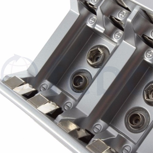 Imagen 3 de 5 de Cargador Pared Para Pilas Recargables Aa Y Aaa Hasta 4