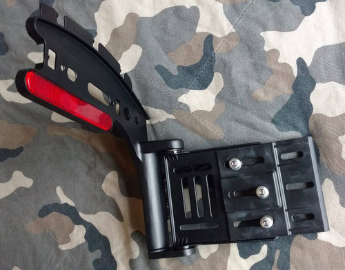 Portaplacas Lateral Abatible Negro Para Harley Davidson