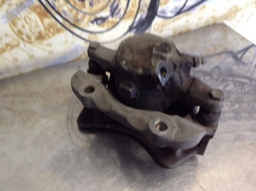 Caliper Mordaza Delantero Derecho Vw Derby Mod 00-06 Oem