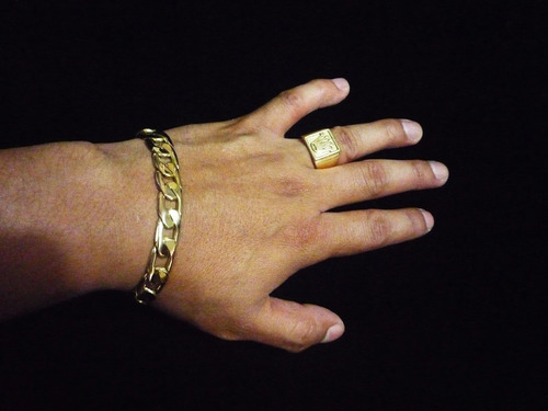 Pulsera Para Hombre En Oro 18k / 60gr