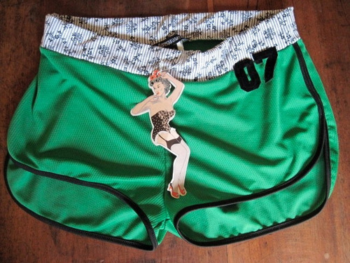 Short Mujer Retro