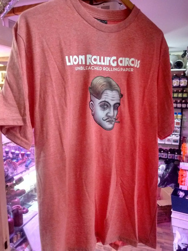 Remeras Lion Rolling Circus Talles Sedas - Boom Clap Olivos