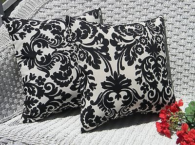 2 Pack ~ Negro Blanco Floral Decorativo Interior Al Aire Li