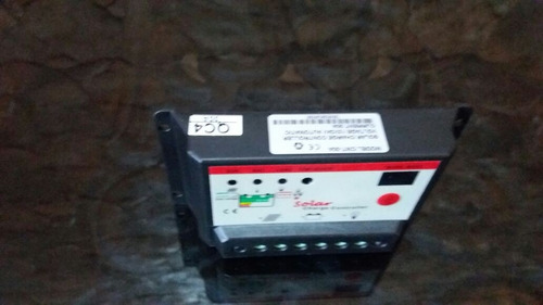 Controlador 30 Amp, 24v.-12v