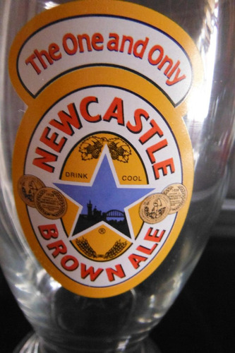 Vaso Cerveza Copa Newcastle Brown Ale England Europa Beer