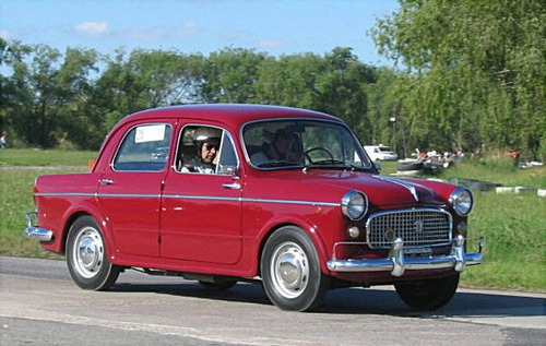 Fiat 1100 Burlete De Luneta