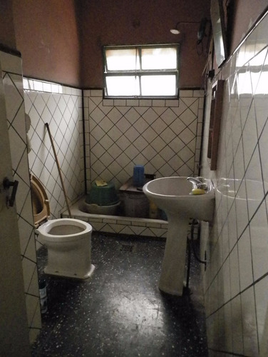 Imagen 13 de 13 de Galpon Con Vivienda De 372 M2 Con 291 M2 Cubiertos - Sarandi