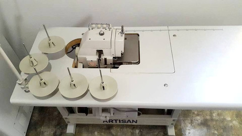 Maquina Overlock Industrial