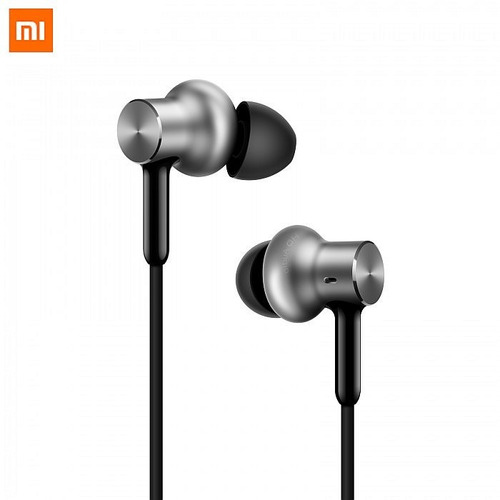 Audífonos Xiaomi Hybrid Pro Con Manos Libres Y 3 Drivers