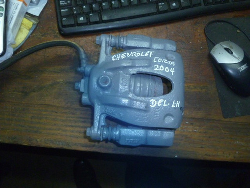 Vendo Caliper Delantero Izquierdo De Chevrolet Corsa 2004