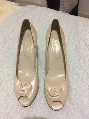 Zapatos Beige - Marca Ferradini Ideal Para Novias