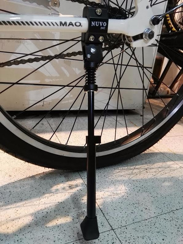 Imagen 2 de 3 de Patita / Pie Apoyo P/ Bicicleta A La Vaina Aluminio Regulab