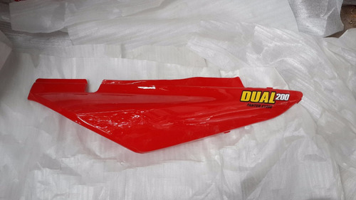 Cacha Bajo Asiento Maverick Dual 200 Roja Derecha - 2r