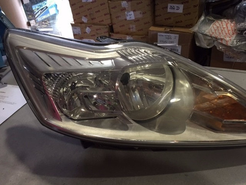 Optica Ford Focus 08/13