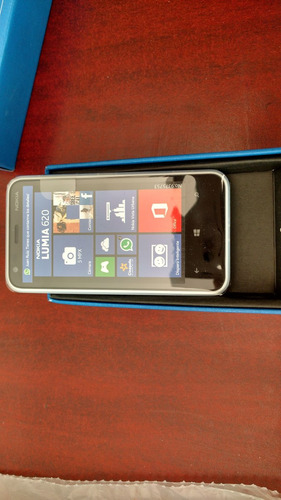 Nokia 620 Lumia Color Blanco. Nuevo Telcel. $1999 Con Envio.