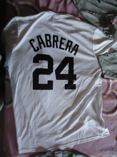 Franelas Miguel Cabrera Triple Corona. Marca Majestic