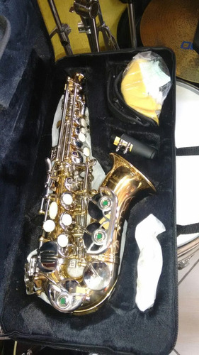 Saxofone Soprano Curvo Jahnke Novo No Case