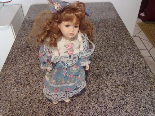 Antiga Boneca De Porcelana Dos Anos 80 40 Cm