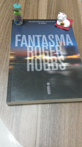 Livro Fantasma Roger Hobbs Policial Literatura  Estrangeira