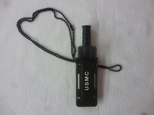 Imagen 2 de 4 de Mini Puñal Militar Táctico Collar Doble Filo Resistente